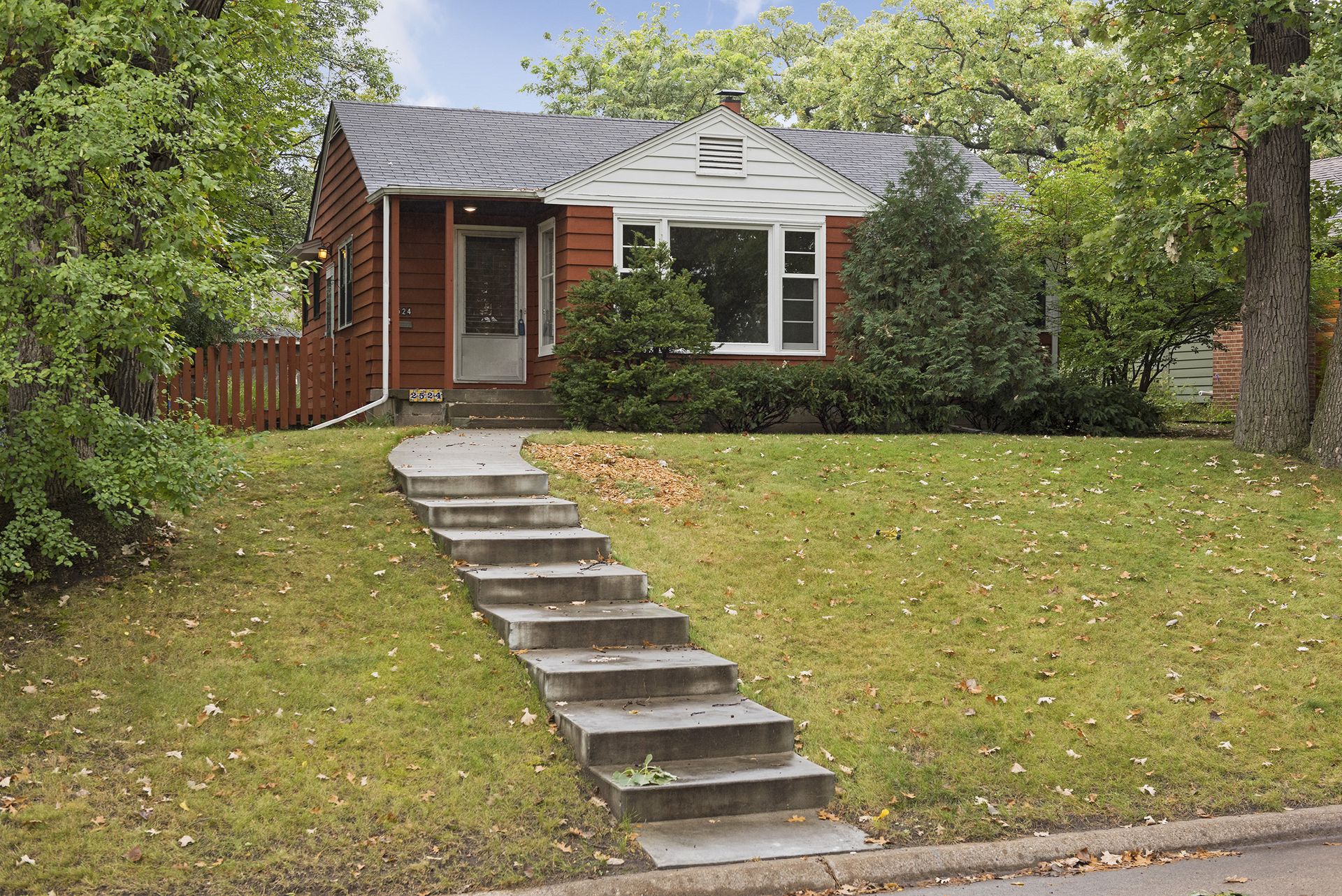 2524 Burnham Road Twin Cities and Surrounding Areas Real Estate